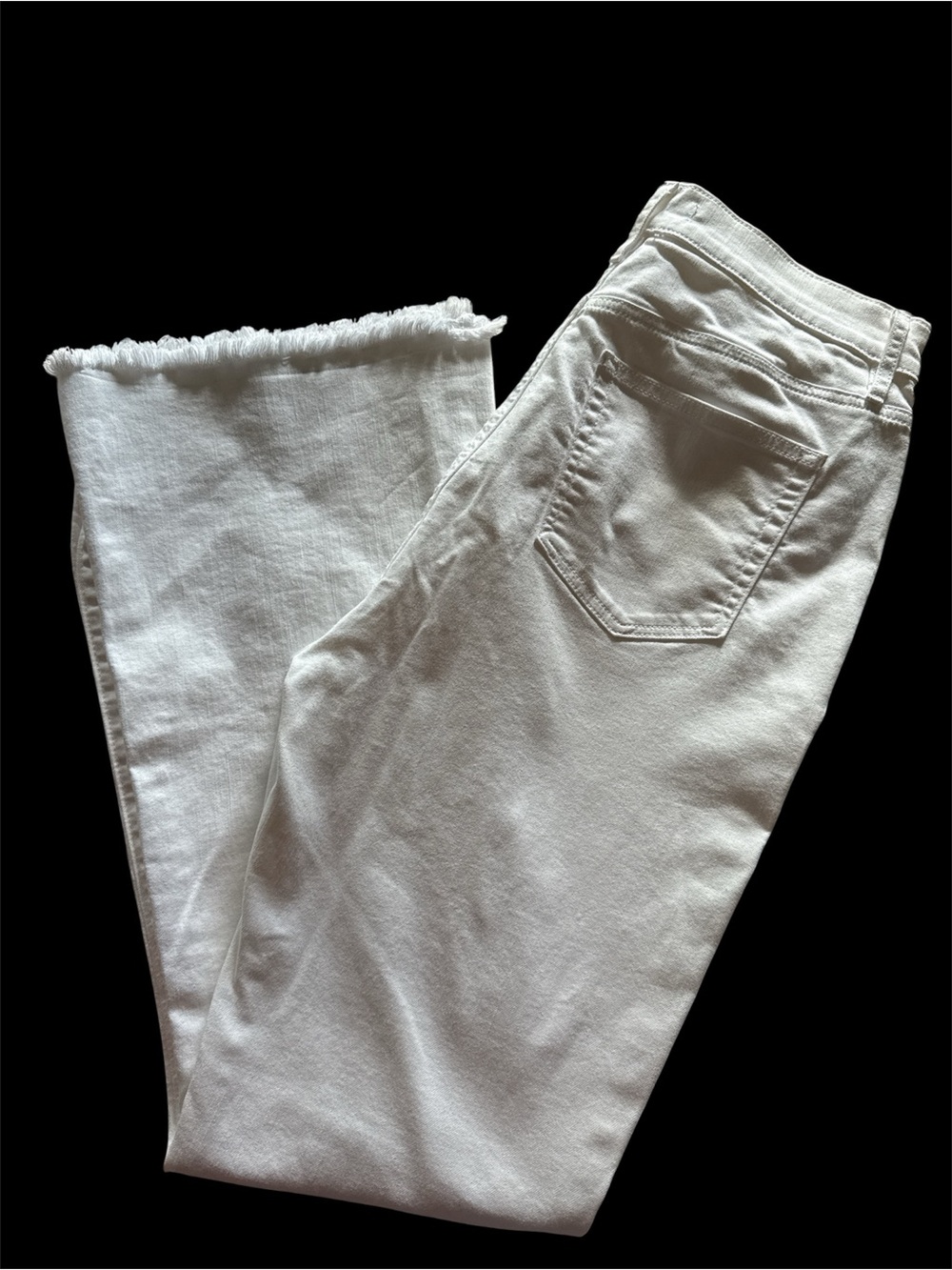 LOFT Women’s White Frayed Hem Jeans
